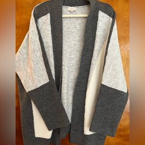 Ladies Loft Cardigan size Large